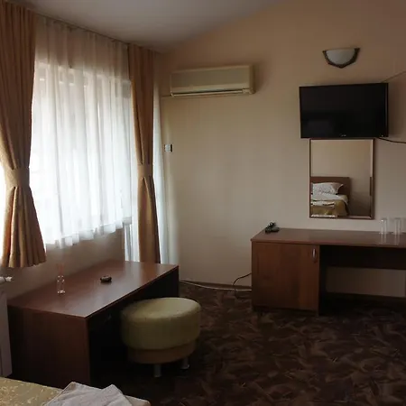 Sydney Hotel